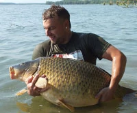 2025: csak 2 hét lesz a pontytilalom a Tisza-tavon!